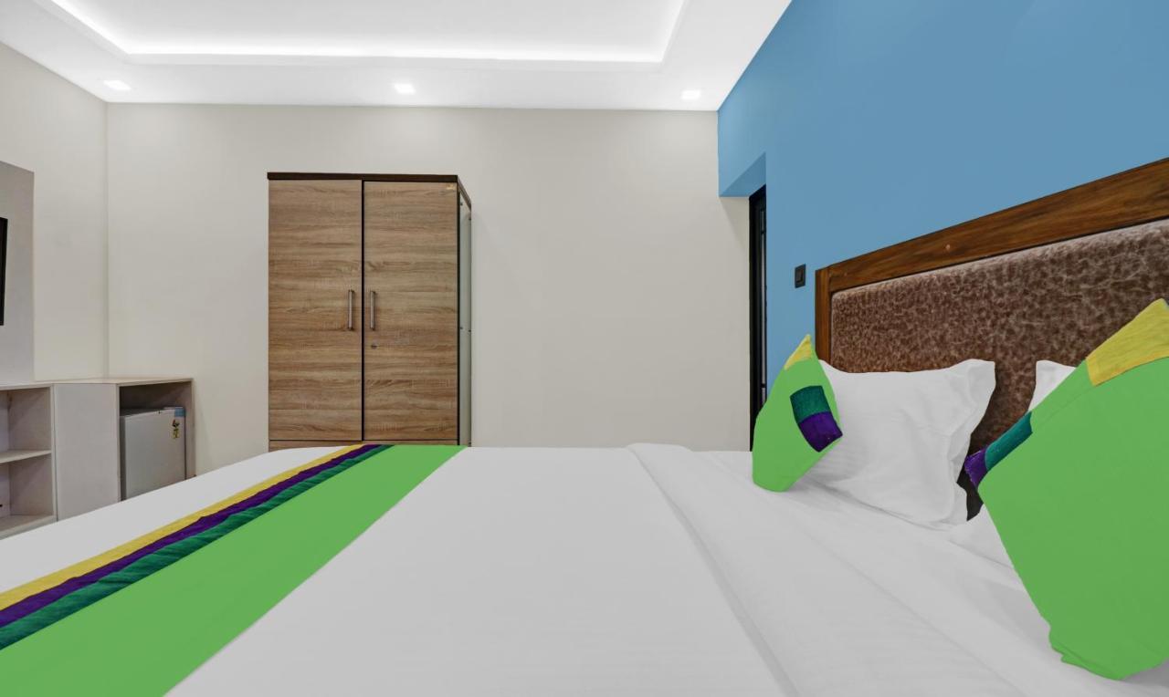 Treebo Pushpak Service Apartment Kochi Екстер'єр фото