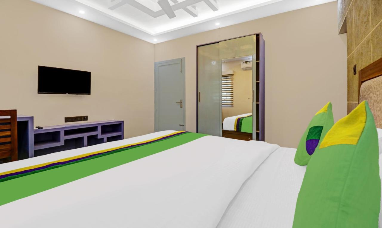 Treebo Pushpak Service Apartment Kochi Екстер'єр фото