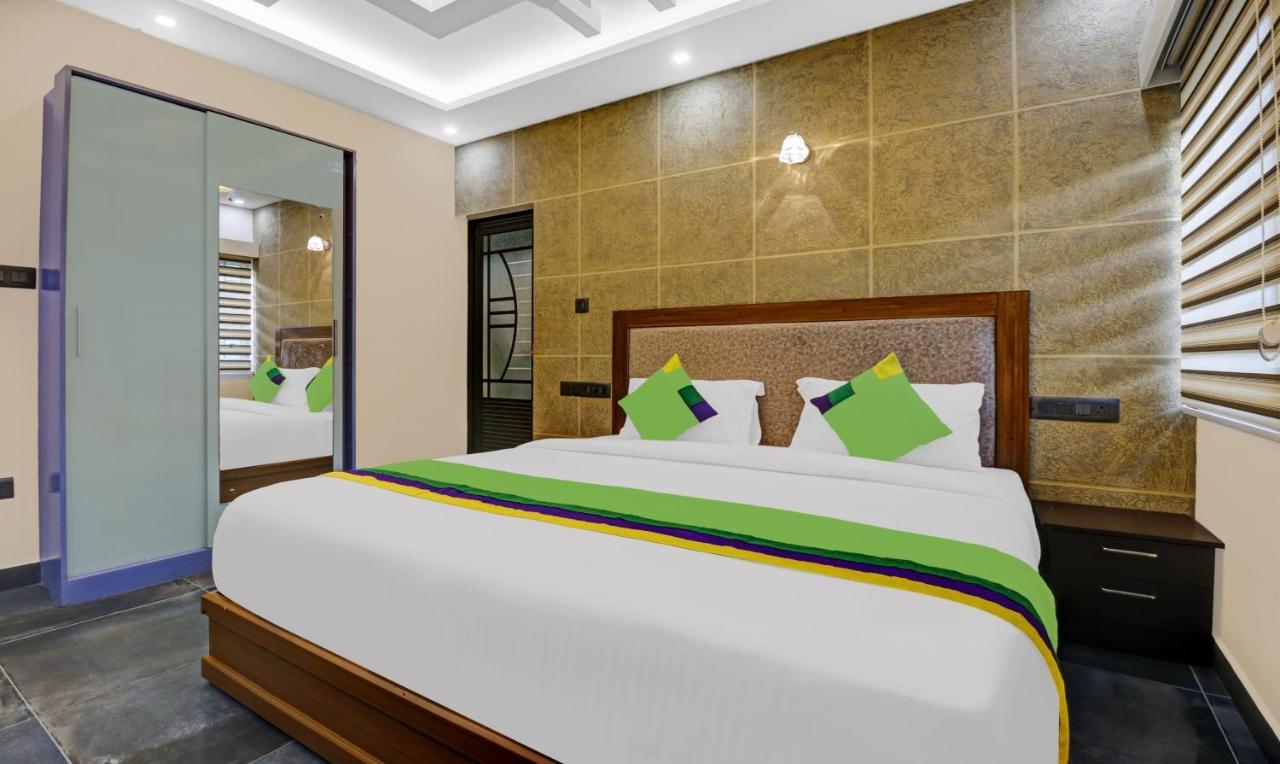 Treebo Pushpak Service Apartment Kochi Екстер'єр фото