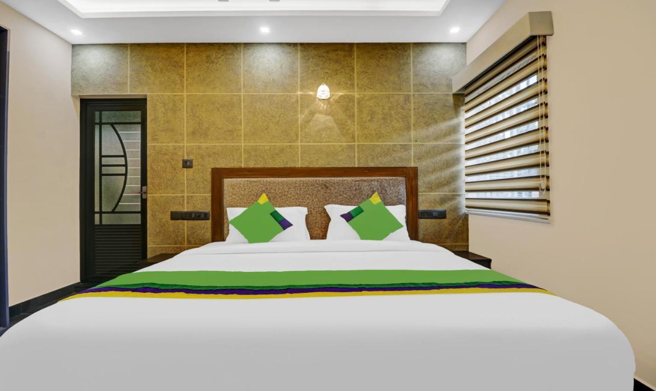 Treebo Pushpak Service Apartment Kochi Екстер'єр фото