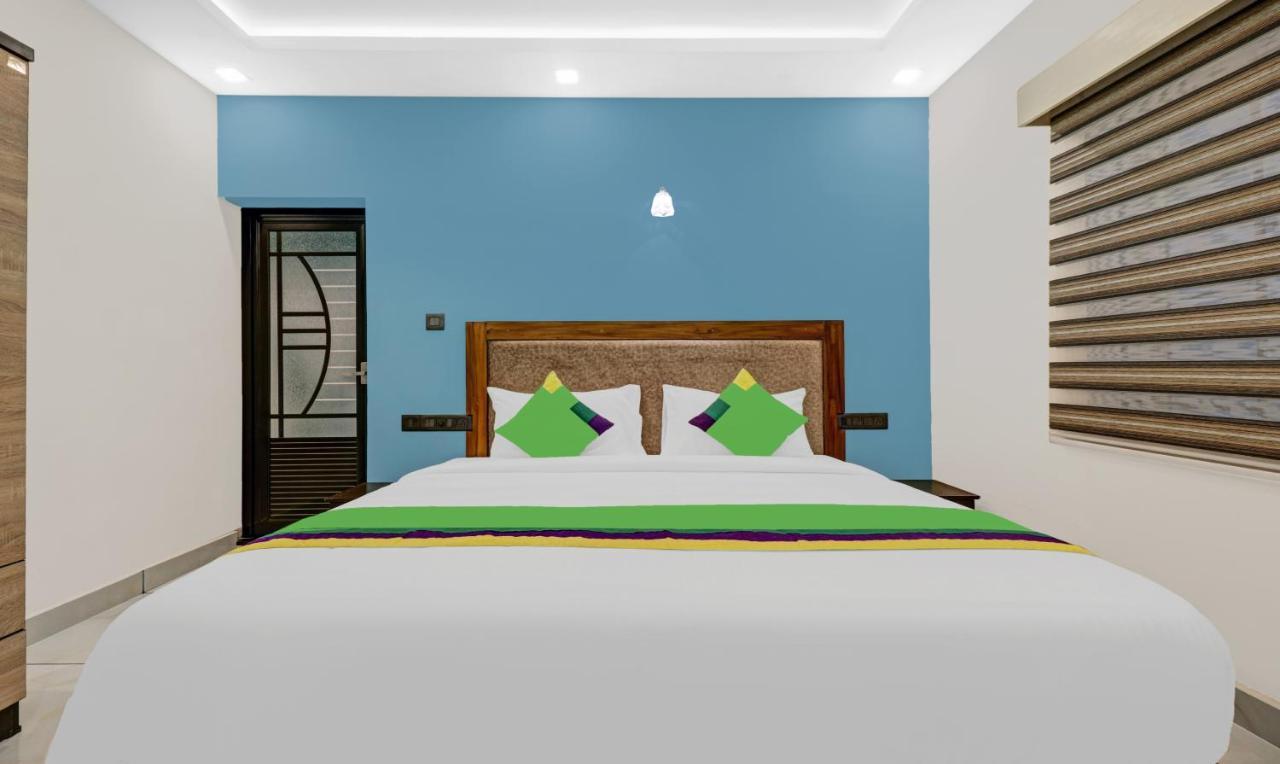 Treebo Pushpak Service Apartment Kochi Екстер'єр фото